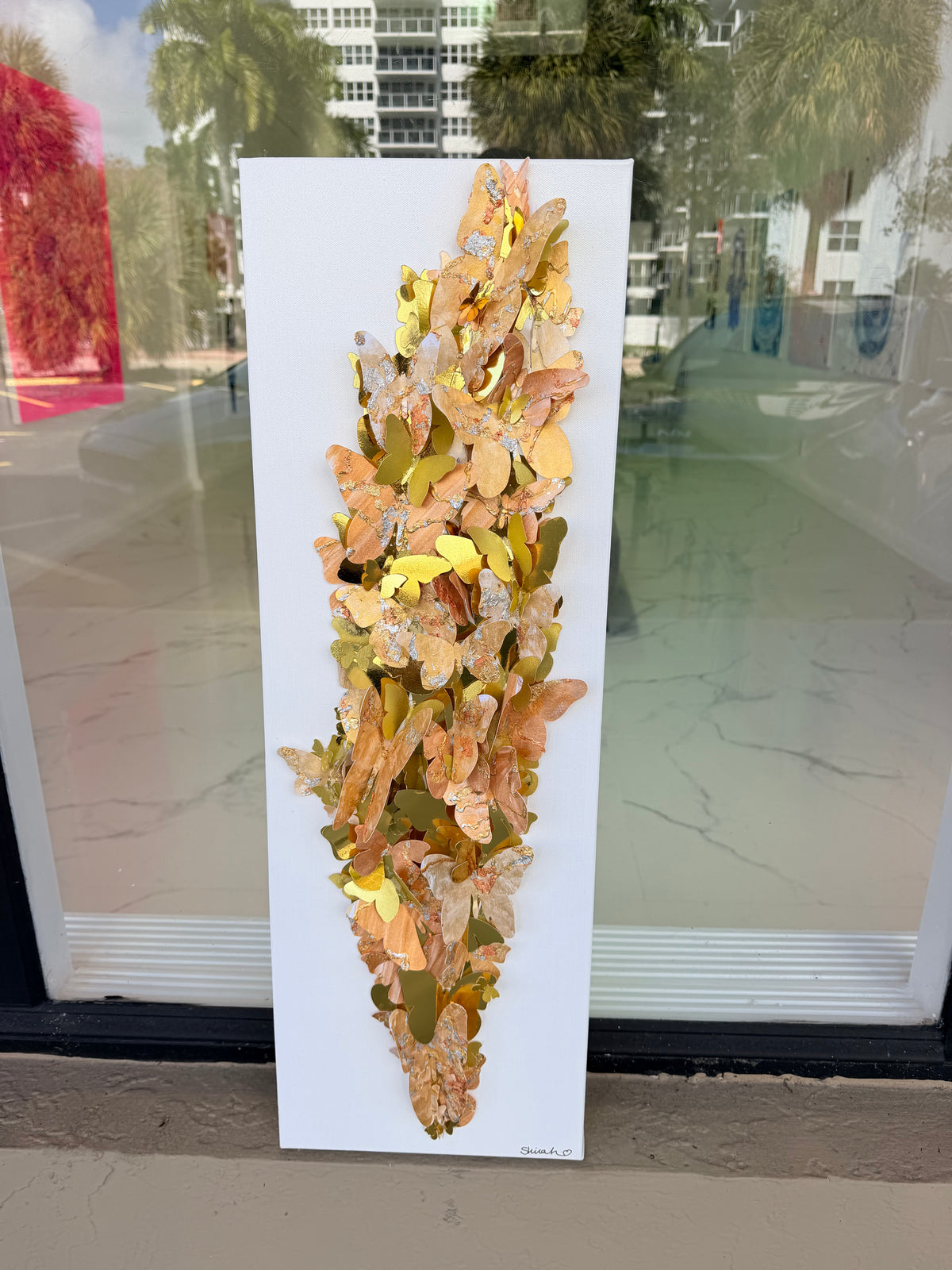 GOLDEN BLOOM
